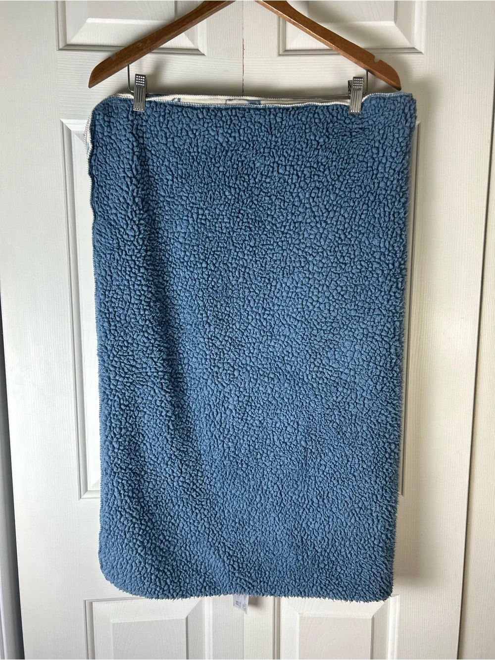 Carter's Blue Panda Bear Baby Blanket Sherpa Cream Eating Bamboo Lovey